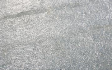 Shortfield Common laminate fibreglass or shingles?